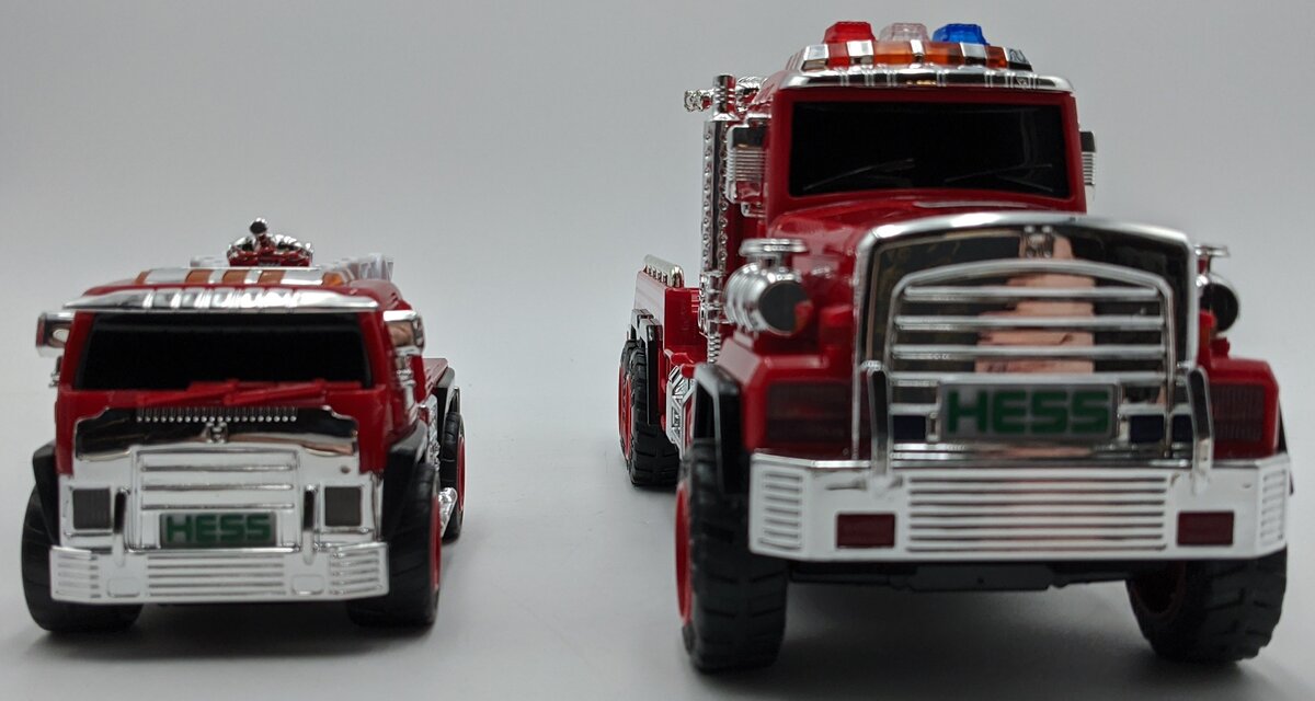 Hess 2015 Fire Truck and Ladder Rescue Vehicle