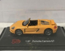 Malibu International 112 1:87 Scale Yellow Porsche Carrera GT Die Cast Car