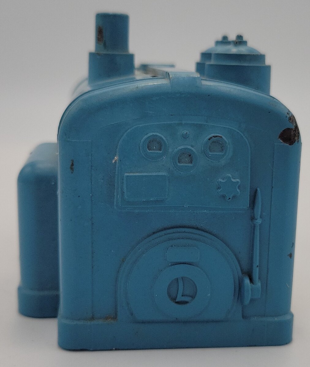 Lionel 397-15 O Gauge Repainted Blue Motor Cover with Fence without Decal