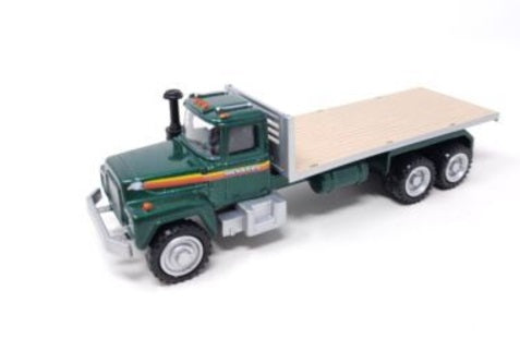 Menards 279-0748 1:48 Scale Gold Line Green Mack Truck Limited Edition