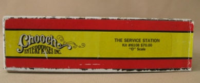 Chooch 6108 O Scale The Service Station Kit