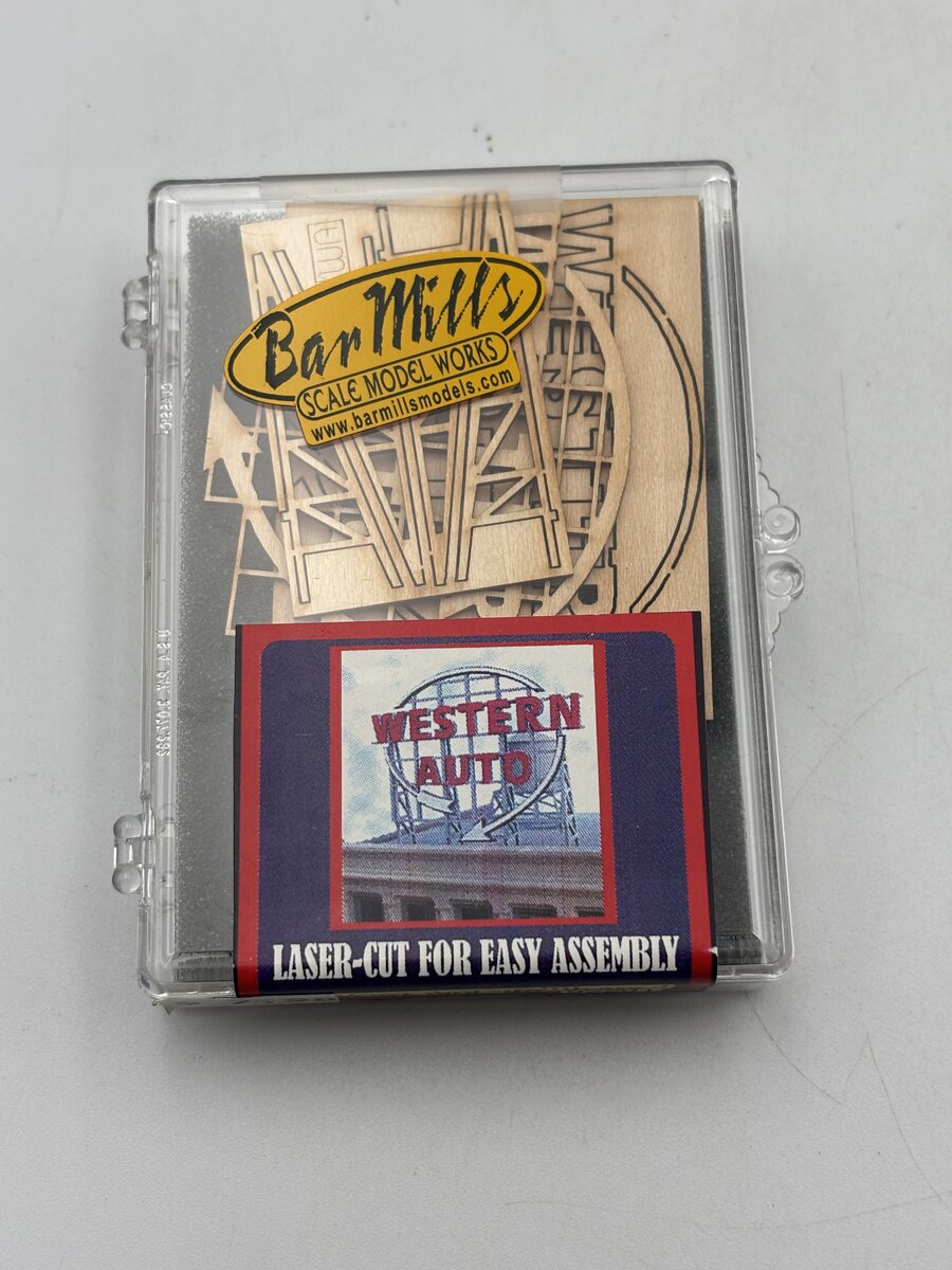 Bar Mills 92201 HO Western Auto Billboard Kit
