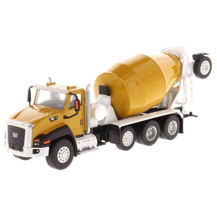 DieCast Masters 85632 1:64 CAT CT660 McNeilus Bridgemaster Concrete-Mixer