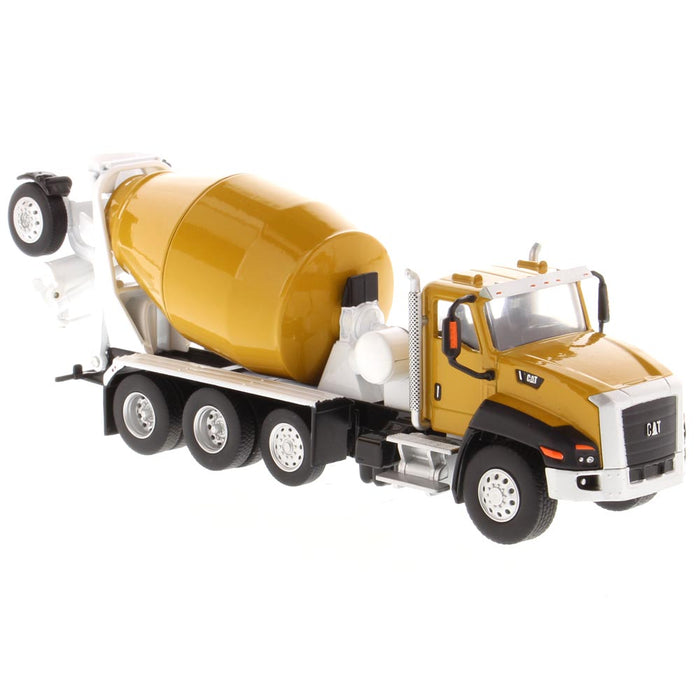 DieCast Masters 85632 1:64 CAT CT660 McNeilus Bridgemaster Concrete-Mixer