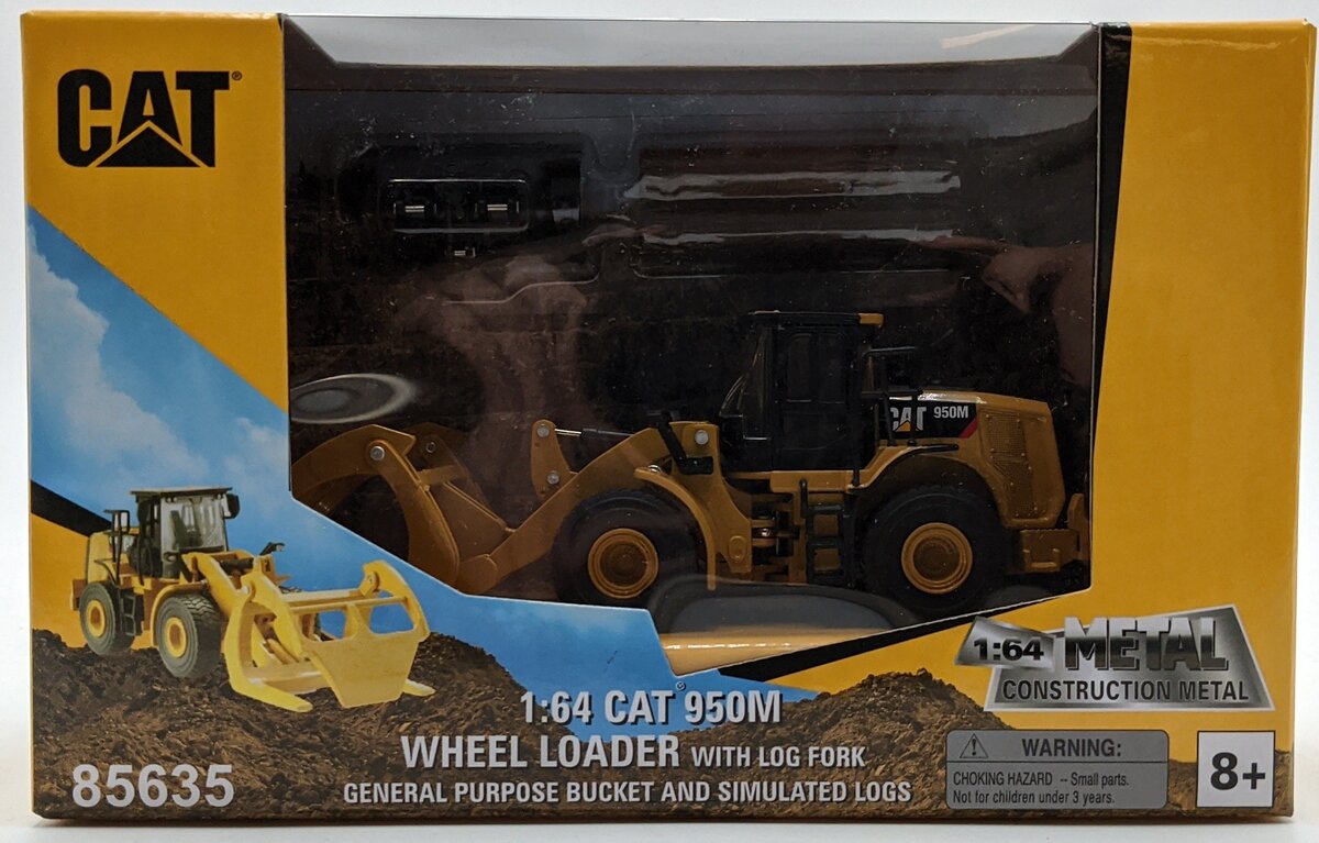 DieCast Masters 85635 1:64 Cat Diecast 950M Wheel Loader with Log Fork