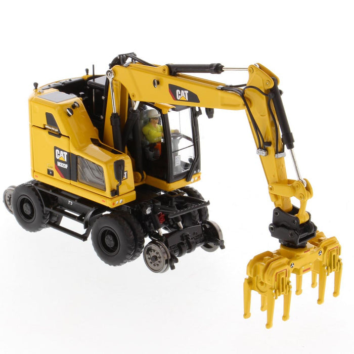 DieCast Masters 85661 1:50 Caterpillar M323F Railroad Wheeled Excavator