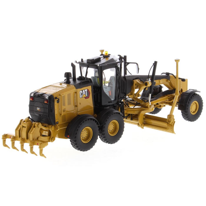 DieCast Masters 85667 1:50 High Line Series Caterpillar 150 Motor Grader