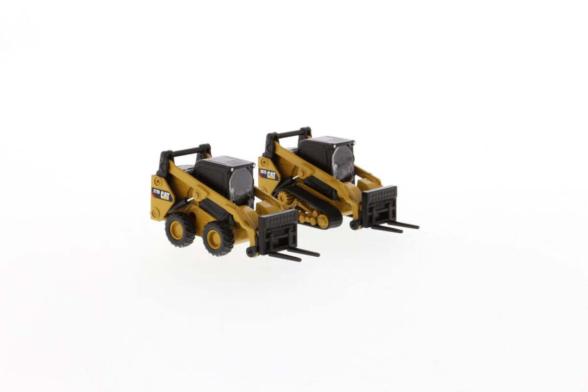 DieCast Masters 85693 1:64 CAT Skid Steer Loader & Compact Track Loader Pair