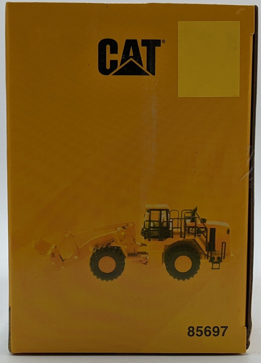 DieCast Masters 85697 1:64 Cat 988H Wheel Loader