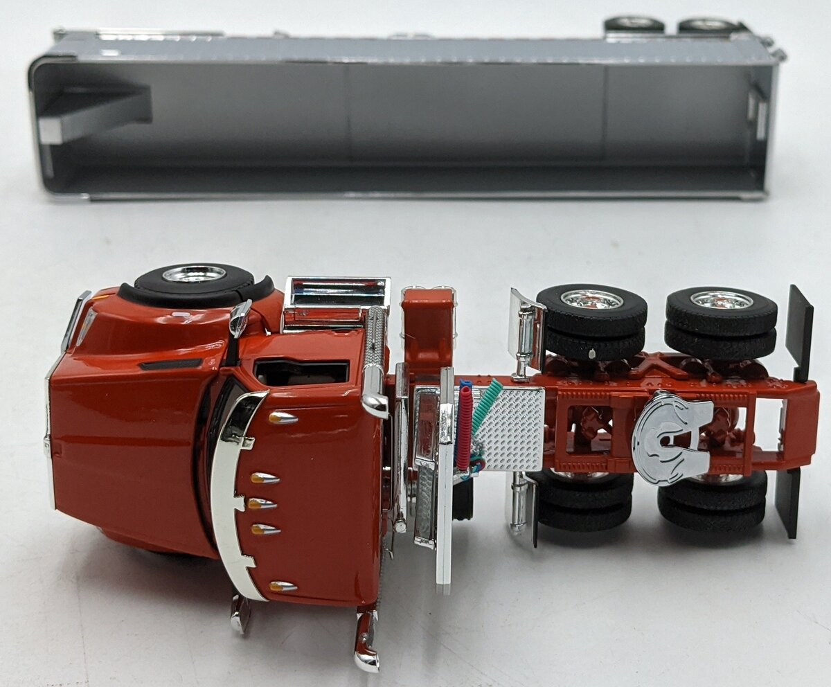 First Gear 50-3453 1:50 Kenworth T880 with East Genesis  End Dump Trailer