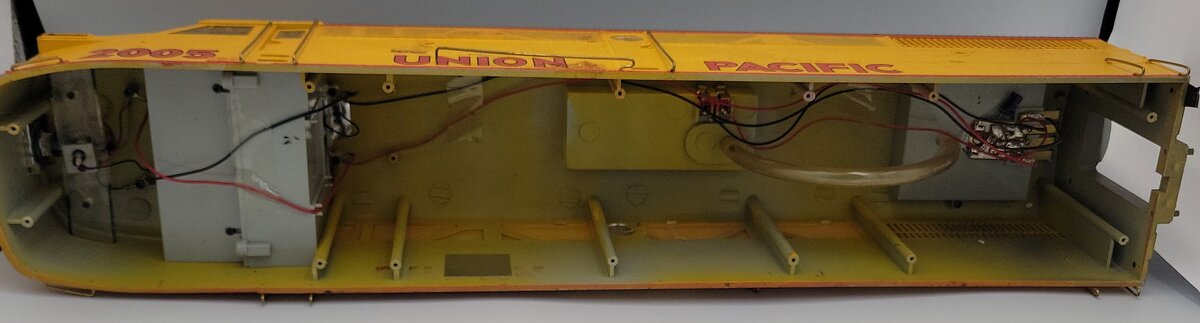 Aristo-Craft 2005 Union Pacific Alco FA-1 Powered Diesel Locomotive Shell & Trim