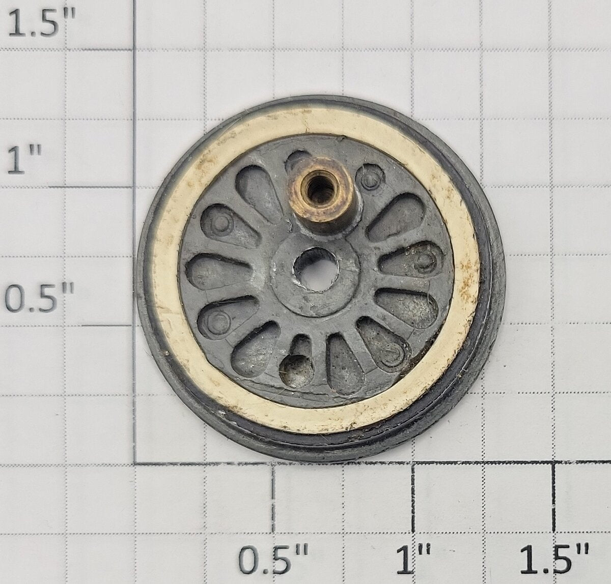 American Flyer XA10009B S Scale Regular 1.33" Flanged Locomotive Wheel w/Stud