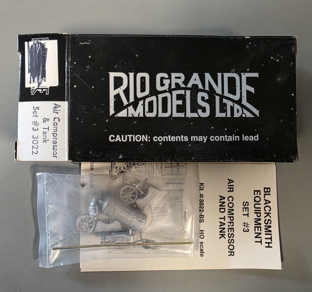 Rio Grande Models 3022 HO Air Compressor & Tank Kit