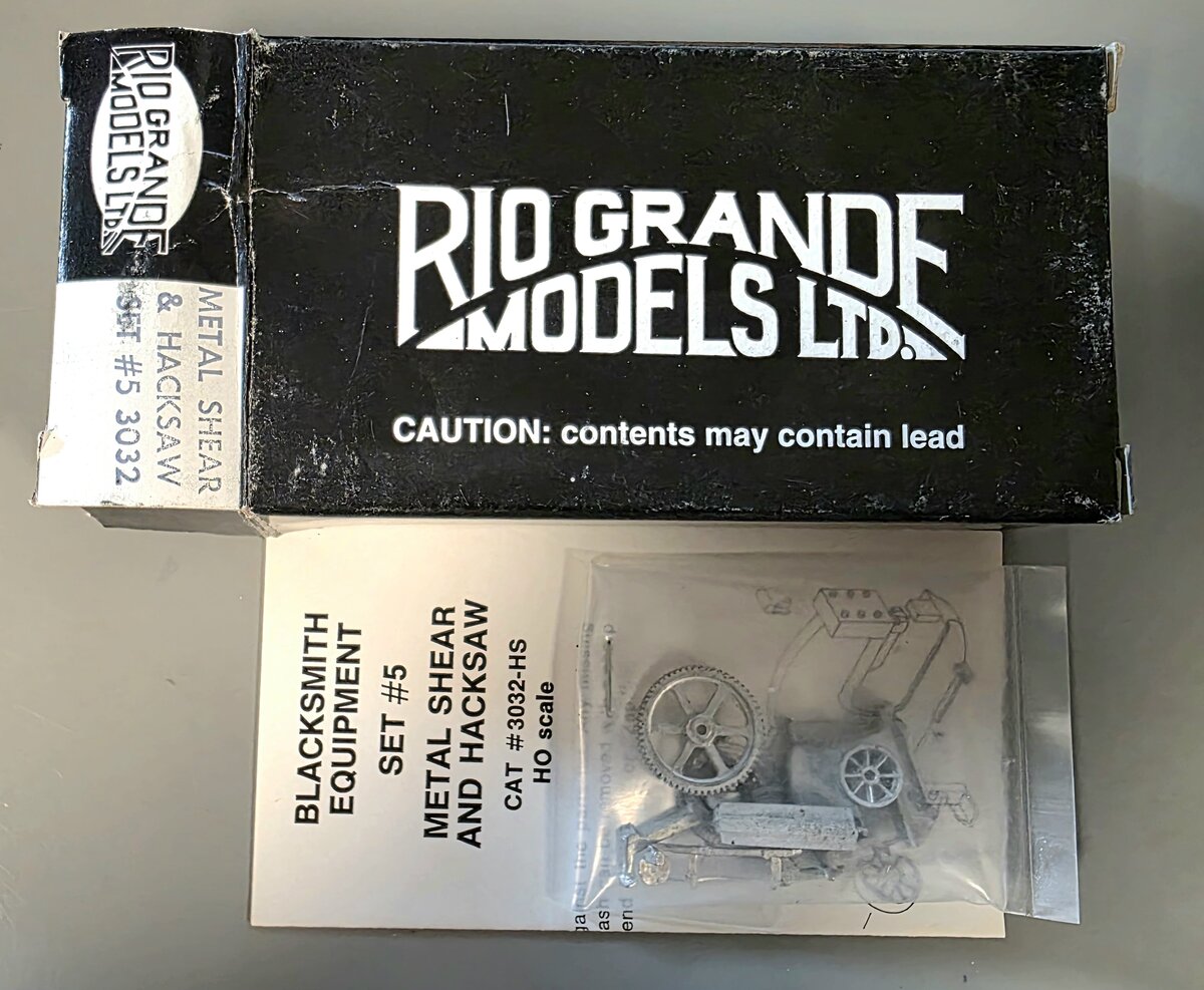 Rio Grande Models 3032 HO Metal Shear & Hacksaw Set #5 Kit