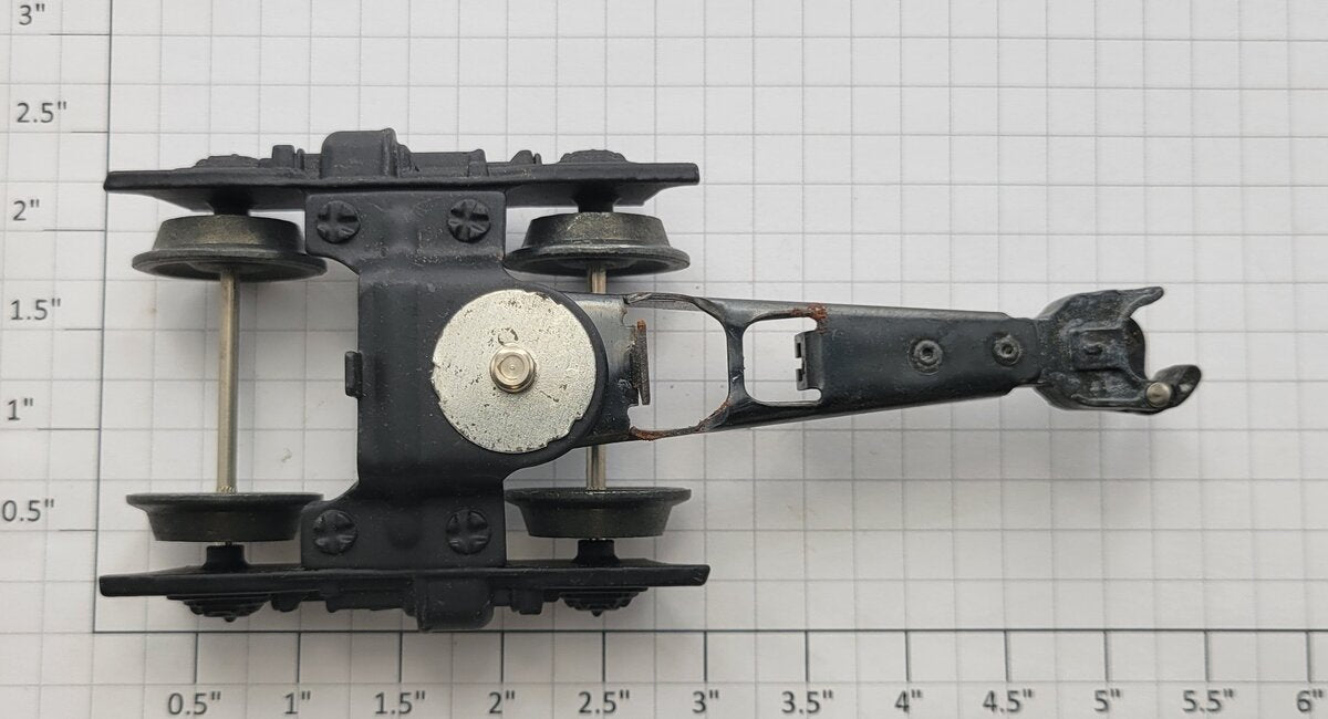 Lionel 490-1 O 2500 Series Passenger Car Coupler Truck w/o Lock Pin Assembly