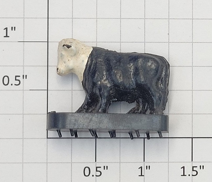 Lionel 3656-34BW Black Operating Cattle Figure w/ White Head