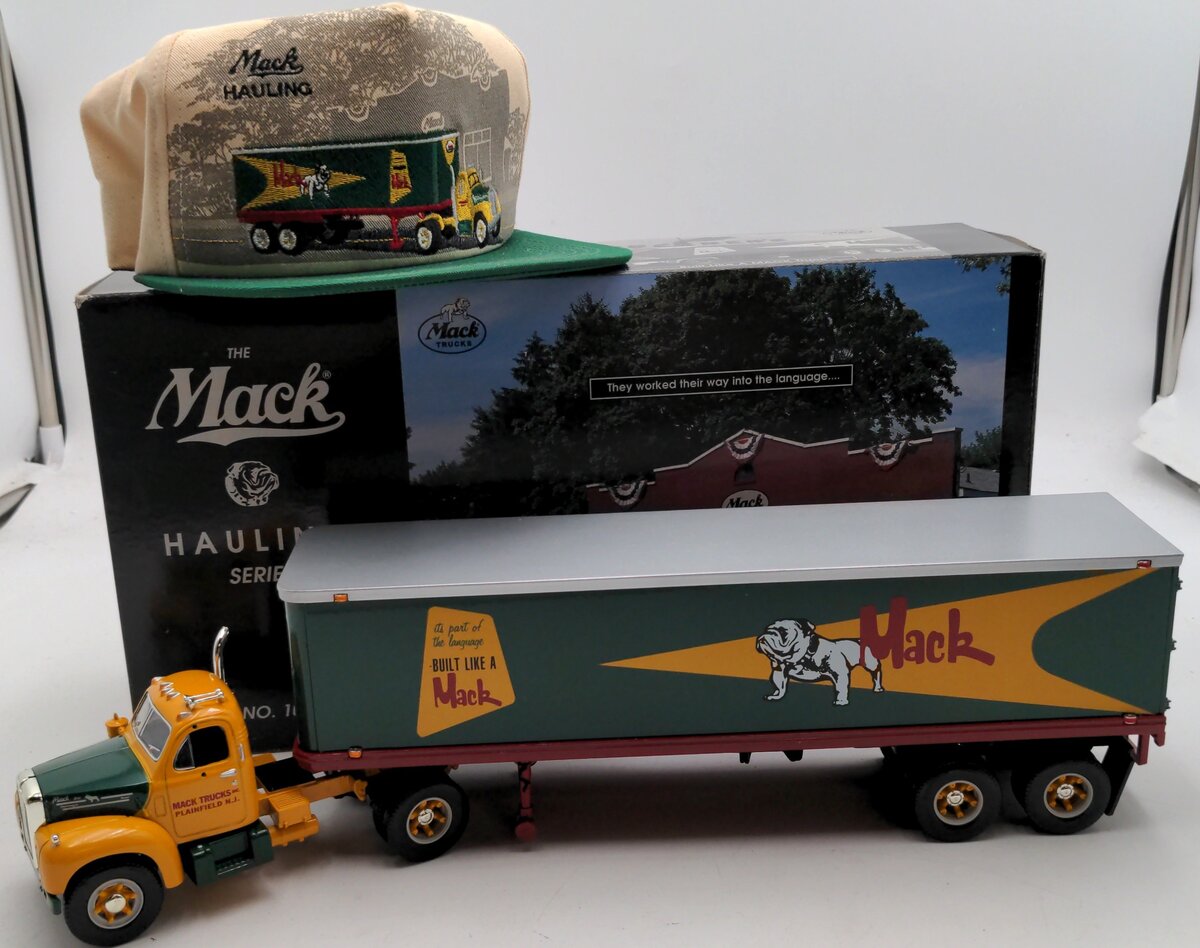 First Gear 19-2126 1:34 Mack Model B-61 Hauler Series w/Hat No. 102