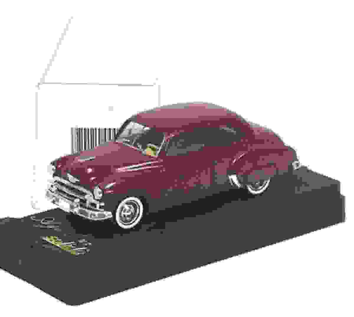 Solido 4508 1:43 Scale L'Age D'Or Red 1950 Chevrolet Sedan W/Plastic Case