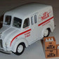 Road Champs RC50001 1:43 1950 Divco Grade A Milk Truck Delivery W/3 Crates