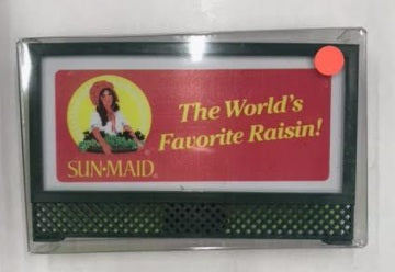 Town & Country Hobbies O Scale Sun-Maid Raisin Lighted Blinking Billboard 12-14v
