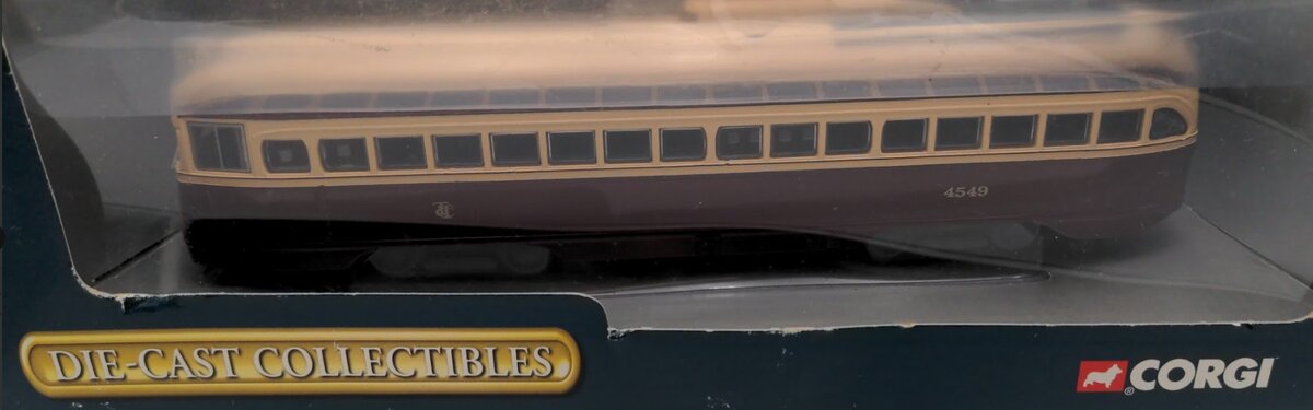 Corgi 55011 1:50 Scale Toronto Traction PCC Street Car Diecast Collectibles NIB