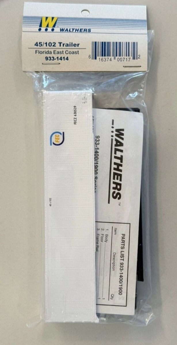 Walthers 933-1414 HO Scale Florida East Coast 45/102 Trailer Kit