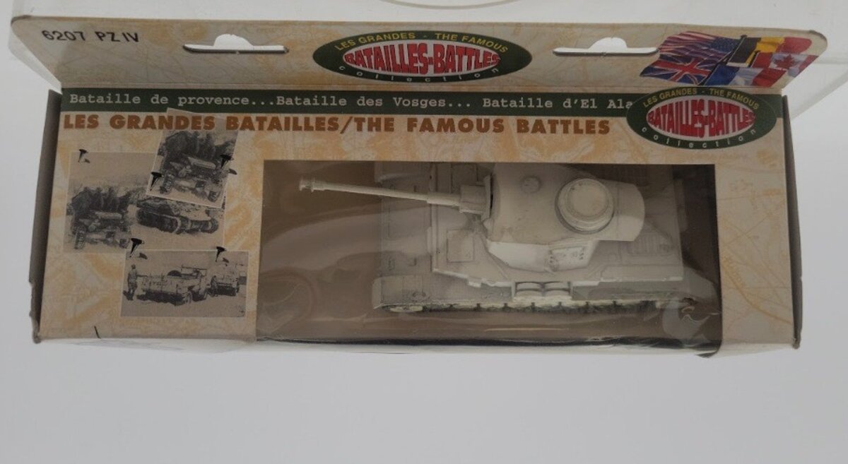 Solido 6207 1:50 Scale White Batailles-Battles Collection PZ IV Military Tank