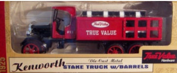 Ertl B424 1:34 1925 Kenworth Stake Truck w/ Barrels Bank