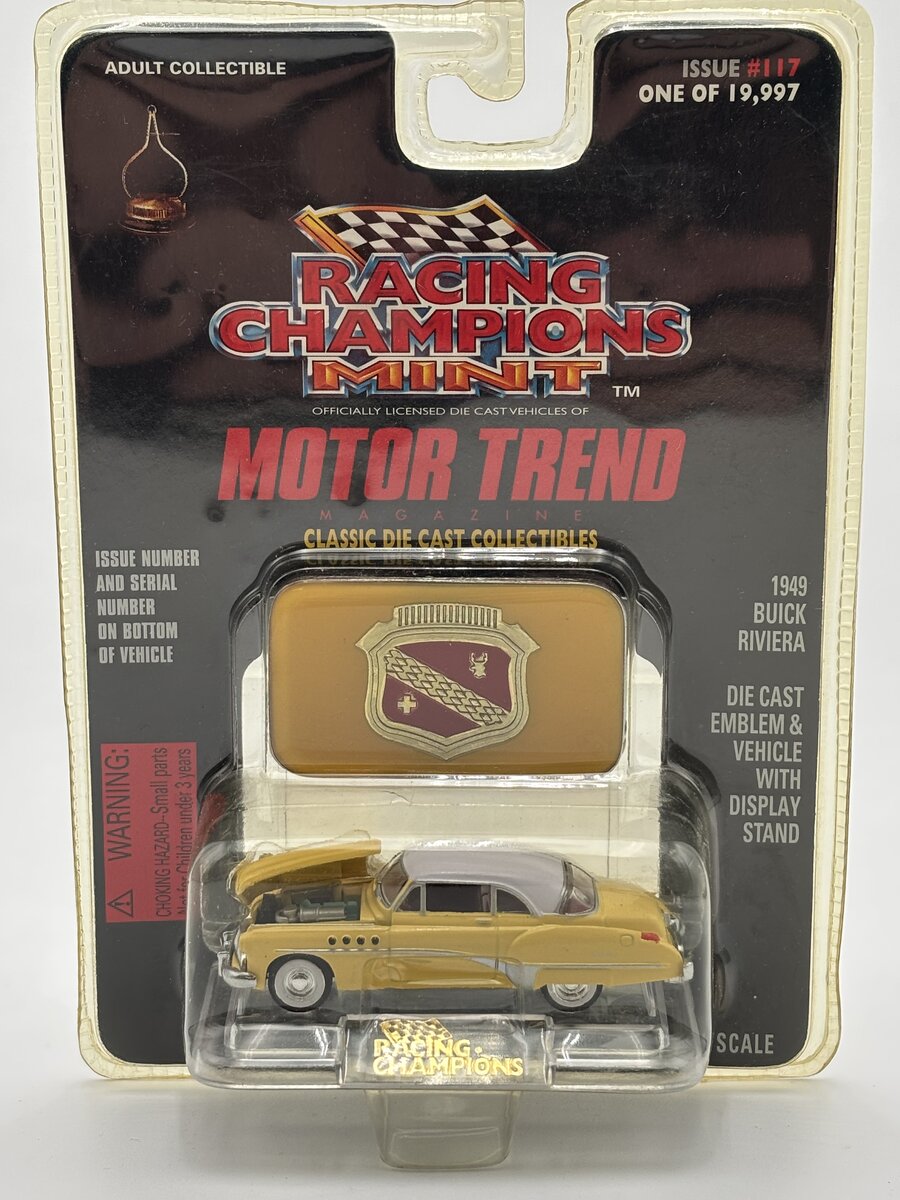 Racing Champions 08100-08133 1:64 #117 Yellow 1949 Buick Riviera