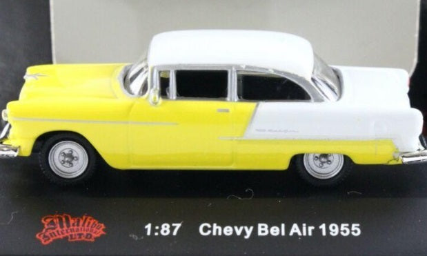 Malibu International 103 1:87 Yellow/White 1955 Chevy Bel Air