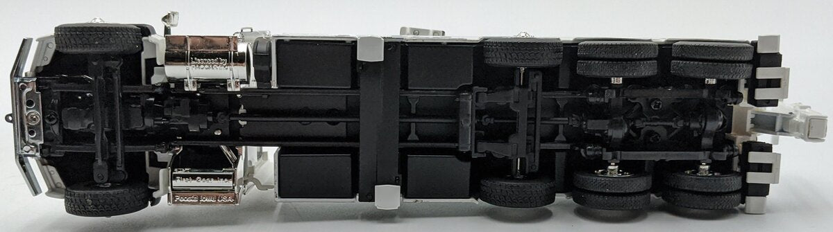 First Gear 50-3467 1:50 White Kenworth T880 with Rotator Wrecker Diecast Model