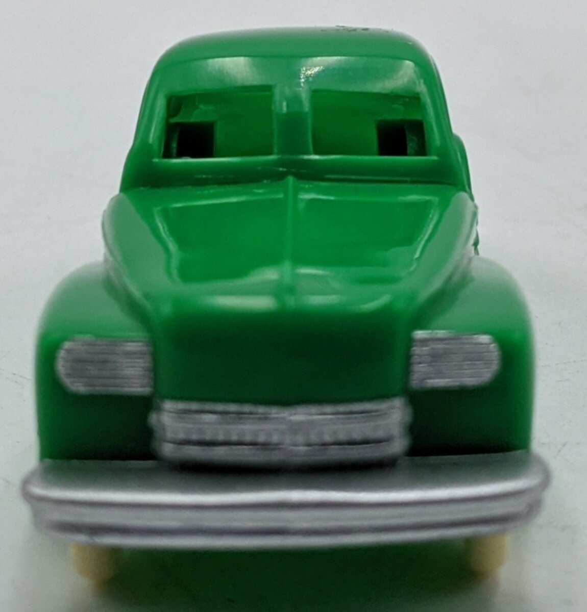 Dimestore 20040 1:43 Sedan Plastic Toys Of The 40's And 50's