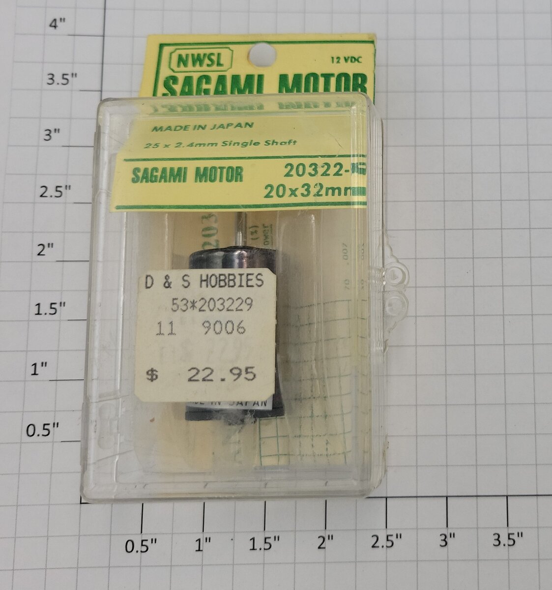Sagami 20322-9 HO Scale NWSL 12 VDC Single Shaft Can Motor 20mm OD x 32mm L