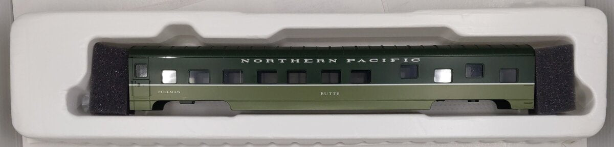 Con-Cor 0001-00900-6 HO Scale Northern Pacific 72' Passenger Car Coach