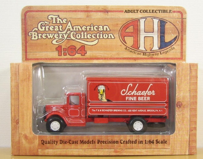 AHL L01018 1:64 Scale Schaefer Fine Beer Delivery Box Mack Truck