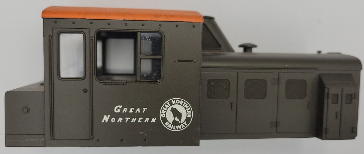 Rivarossi 7105G-2 O Scale 2 Rail Great Northern Switcher Shell