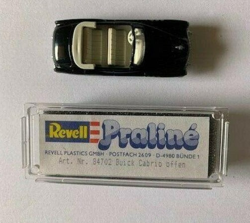 Praline 84702 HO Scale Black W/Beige Interior Buick Cabria Offen