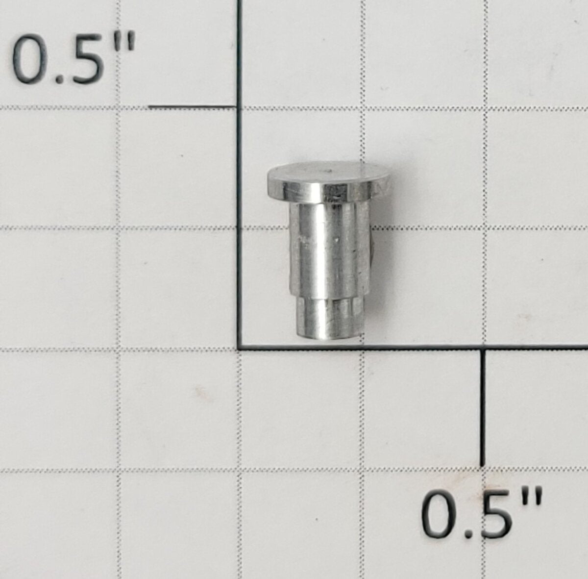 Lionel 252-22 Long Shoulder Rivet
