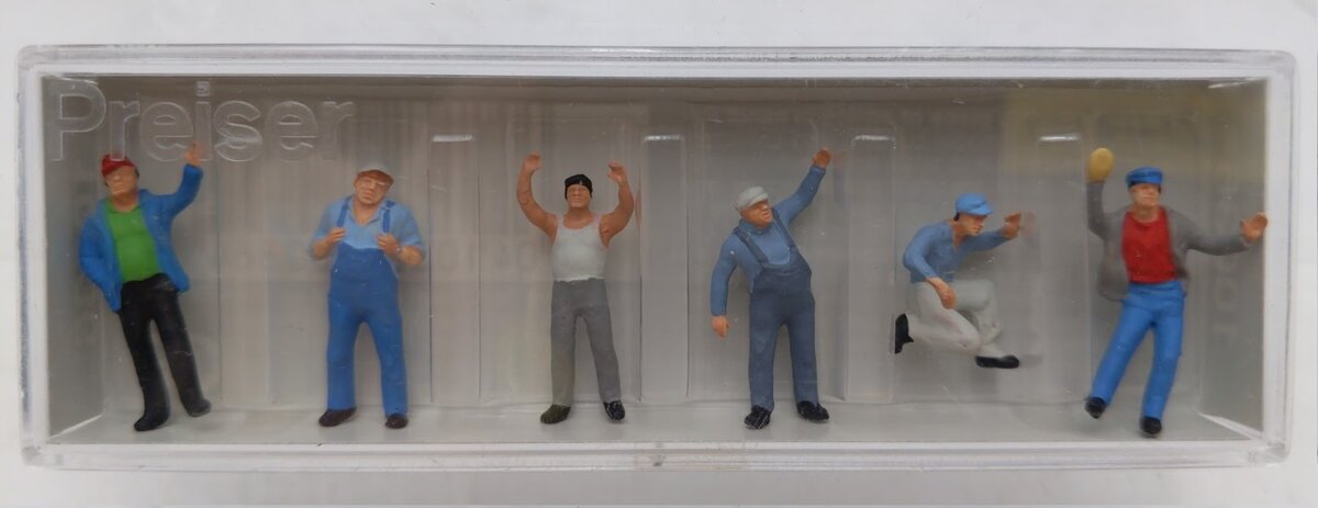Preiser 10036 HO Standing Truckers Figures (Set of 6)