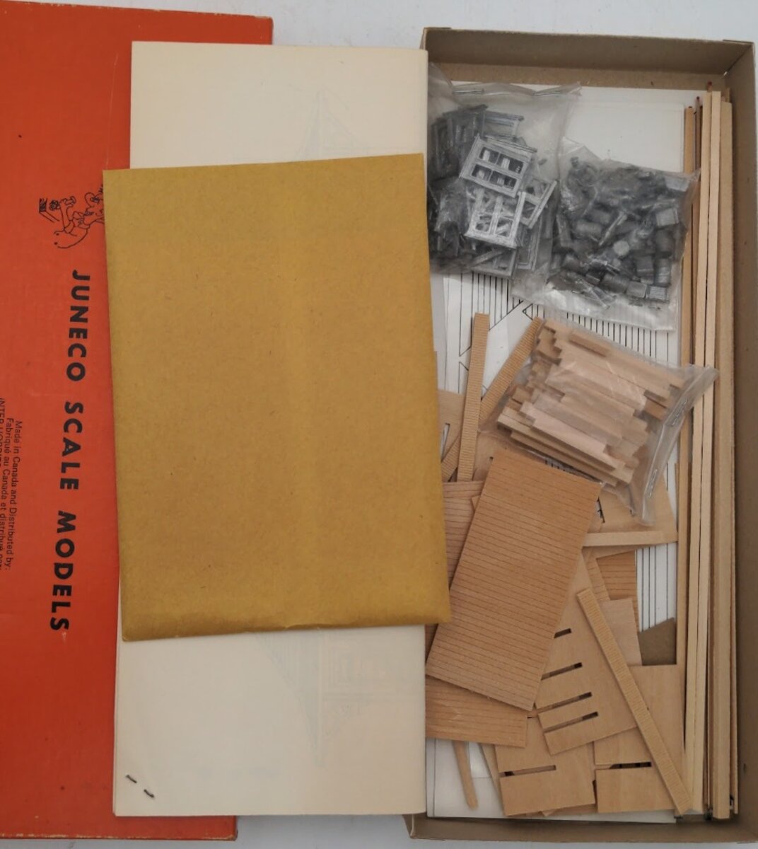 Juneco K-3 HO Scale C. N. Cartierviller Station Craftsman Kit