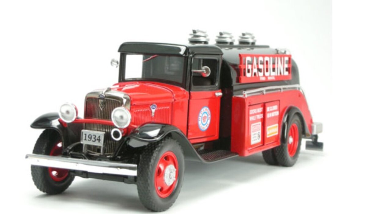 Unique Replica 18610 1:24 1934 Ford BB-157 Oil Tanker