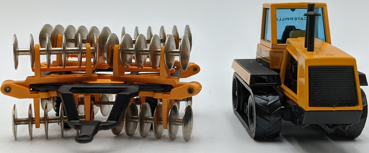 Joal 253 1:50 Scale CAT Challenger 65 Tractor w/Disc Harrow