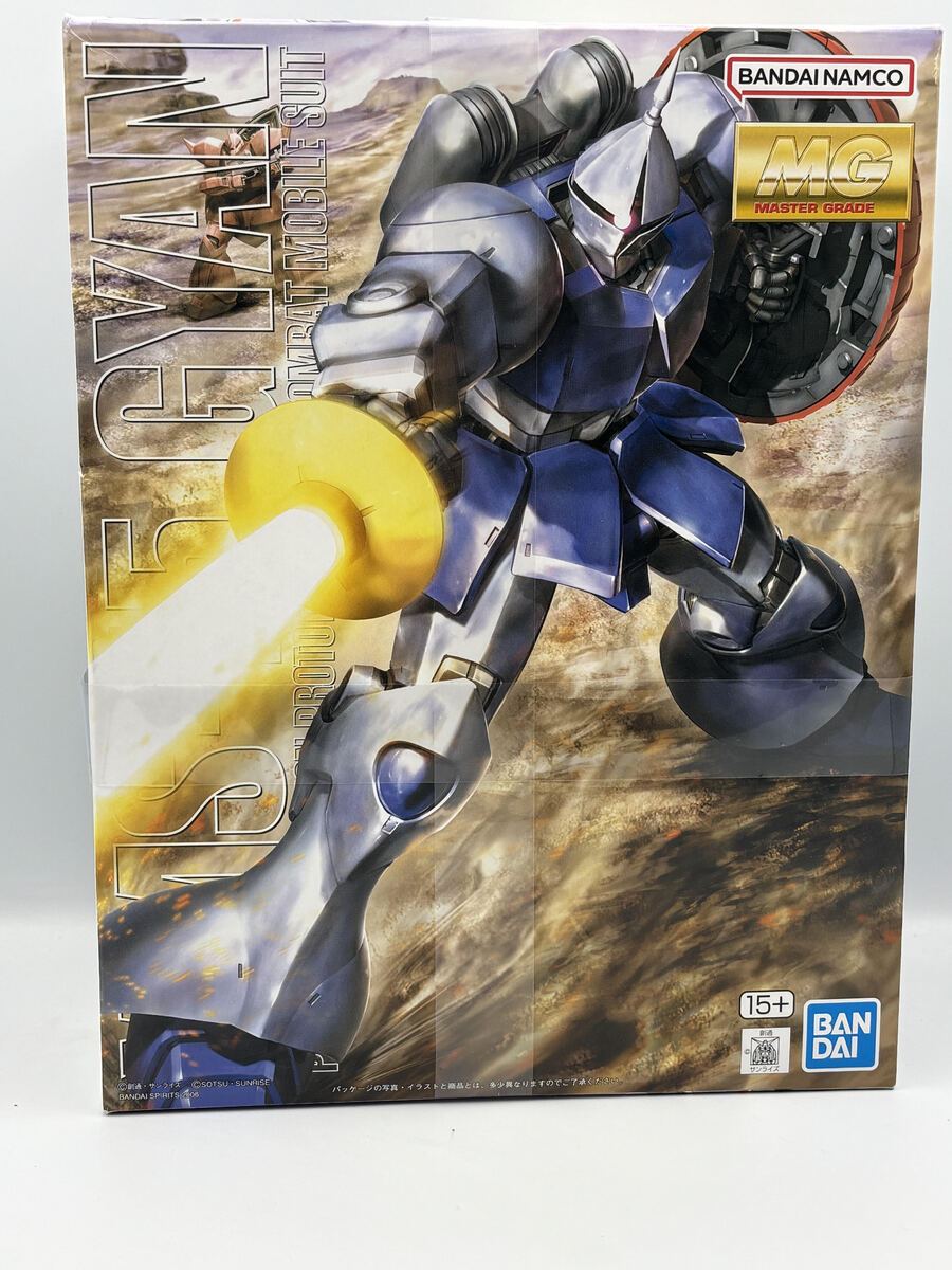 Bandai 0143418 1:100 Master Grade YMS-15 Gyan Plastic Model Kit