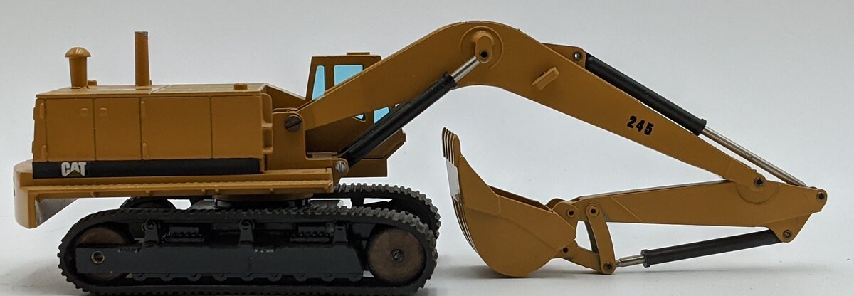 NZG 160 1:50 Caterpillar 245 Hydraulic Excavator
