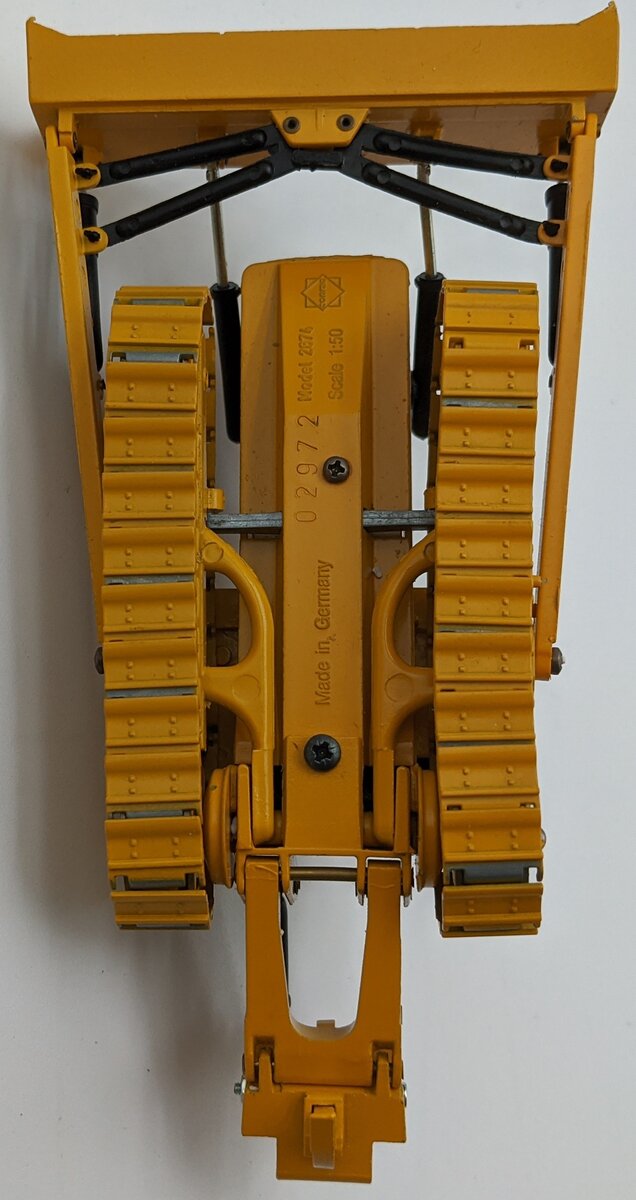 Conrad 2874 1:50 Caterpillar D9G Track-Type Tractor