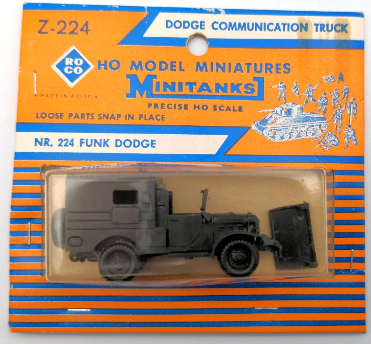 Roco Z-224 HO Scale Minitanks Dodge Command Truck Plastic Kit