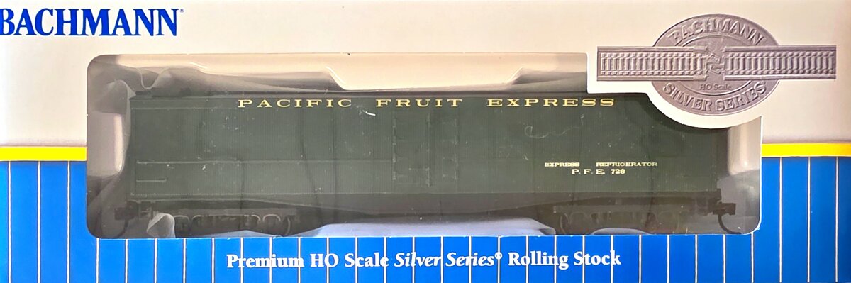 Bachmann 75703 HO Pacific Fruit Express 50' Express Reefer #726