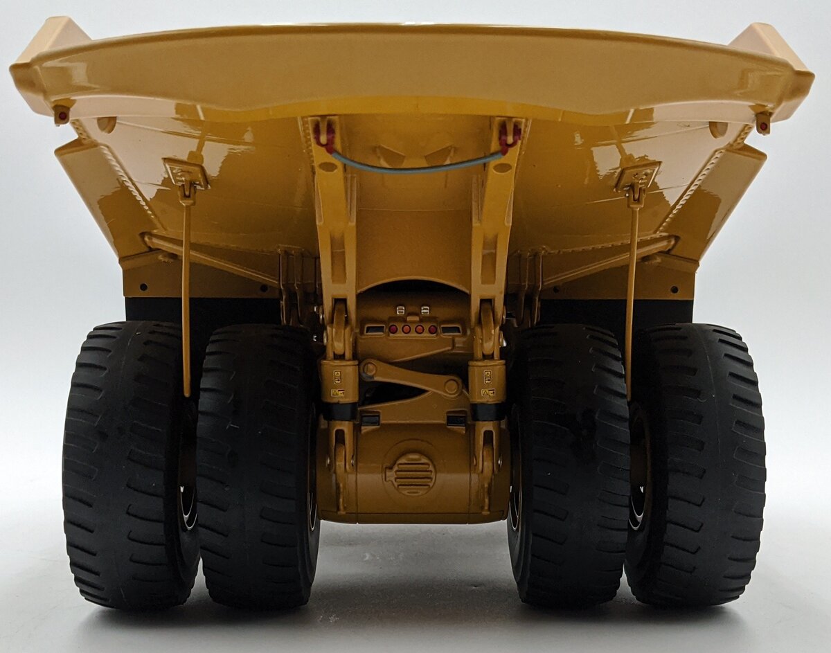 DieCast Masters 85671 1:50 Caterpillar 798 AC Mining Truck
