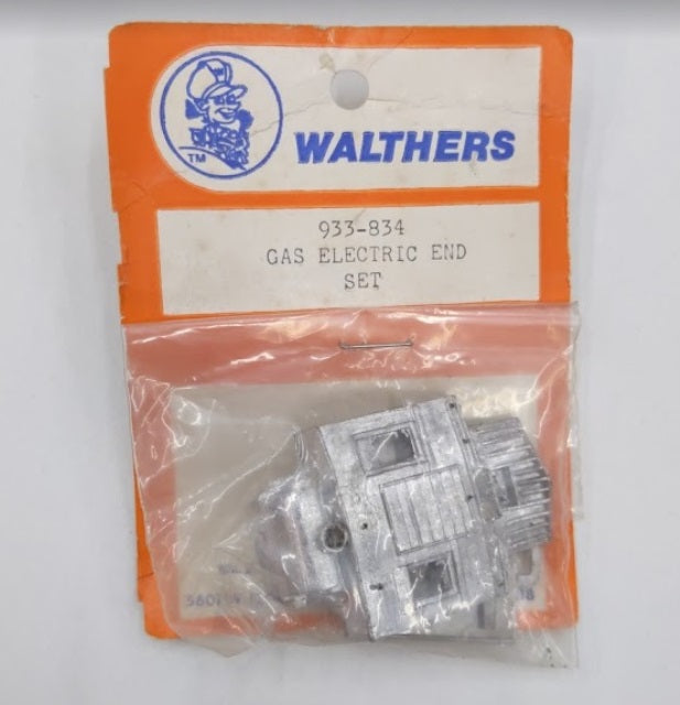 Walthers 933-834 HO Scale Gas Electric End Set