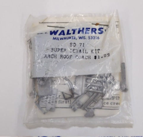 Walthers SD-71 HO Scale Super Details Kit Arch Roof Coach